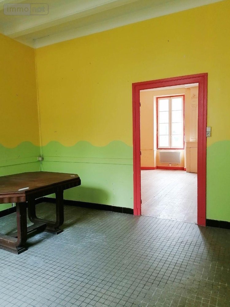 Maison a vendre Marans 17230 Charente-Maritime 188 m2  136500 euros