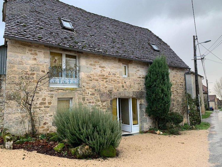 Maison a vendre Assier 46320 Lot 83 m2 3 pièces 121450 euros