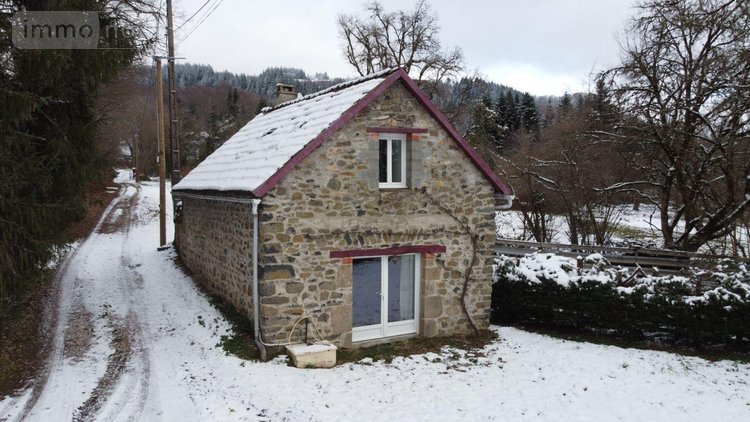 Bien agricole a vendre Sarroux - Saint Julien 19110 Corrèze  488800 euros