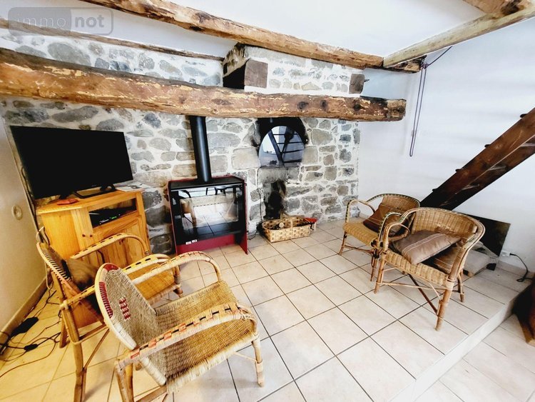 Bien agricole a vendre Sarroux - Saint Julien 19110 Corrèze  488800 euros