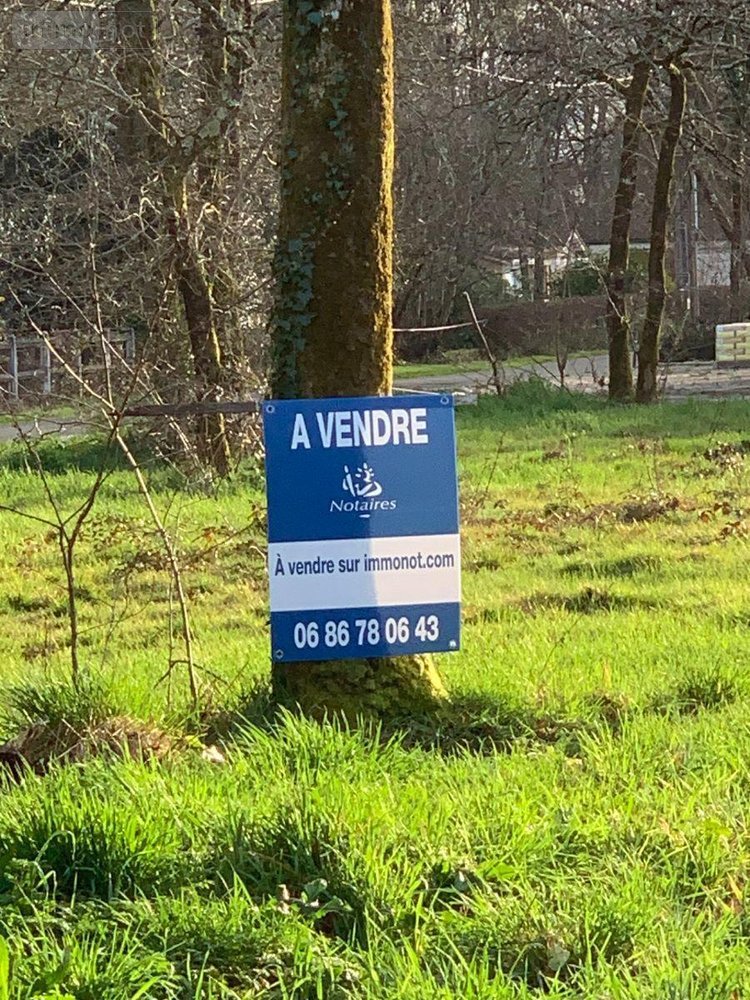 Terrain a batir a vendre Arsac 33460 Gironde 700 m2  165000 euros