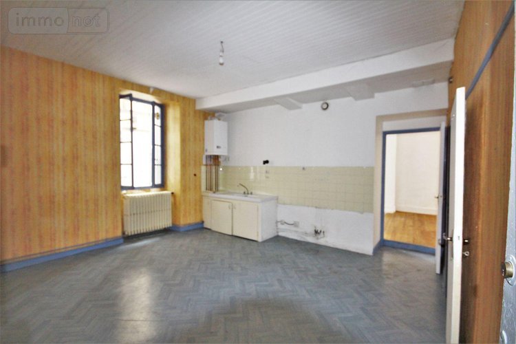 Immeuble a vendre Villefranche-de-Rouergue 12200 Aveyron 200 m2  148000 euros