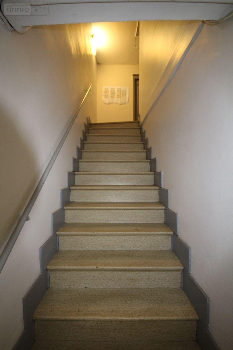 Immeuble a vendre Villefranche-de-Rouergue 12200 Aveyron 200 m2  148000 euros