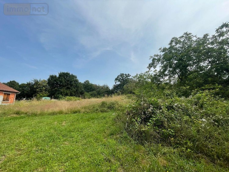 Terrain a batir a vendre Lacapelle-Marival 46120 Lot 1947 m2  20500 euros