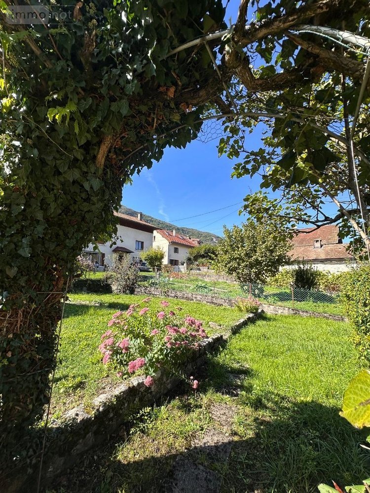 Maison a vendre Anglefort 01350 Ain 185 m2 8 pièces 249000 euros