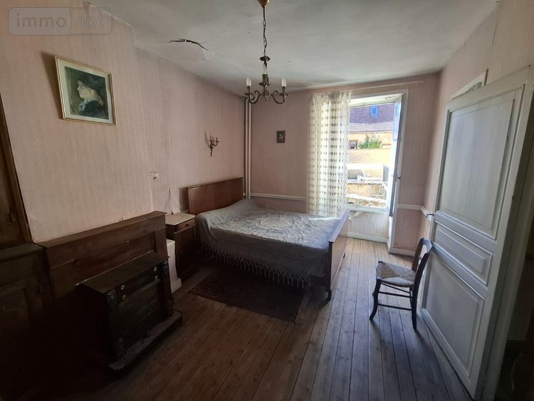 Maison a vendre Salignac-Eyvigues 24590 Dordogne 181 m2 7 pièces 58750 euros