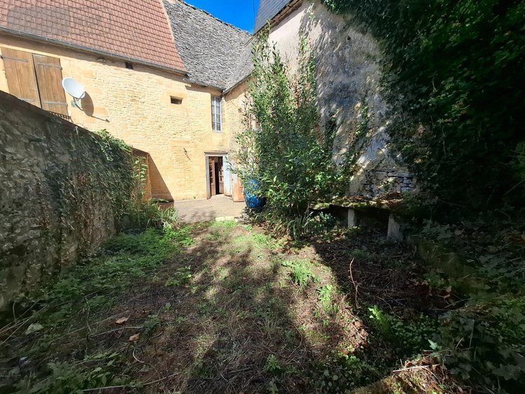 Maison a vendre Salignac-Eyvigues 24590 Dordogne 181 m2 7 pièces 58750 euros