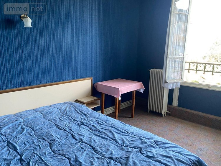 Maison a vendre Anglards-de-Salers 15380 Cantal 295 m2  106000 euros