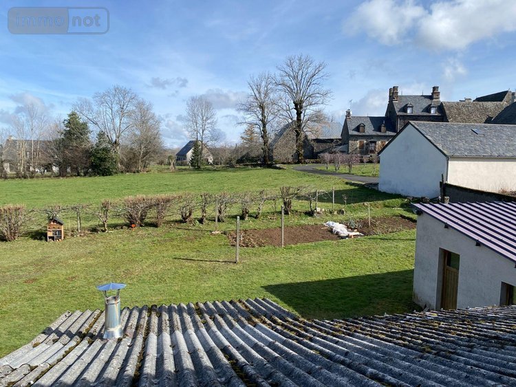 Maison a vendre Anglards-de-Salers 15380 Cantal 295 m2  106000 euros