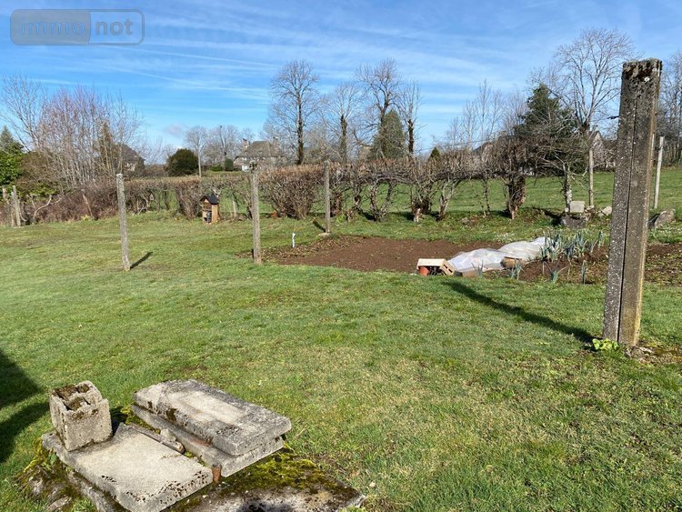 Maison a vendre Anglards-de-Salers 15380 Cantal 295 m2  106000 euros