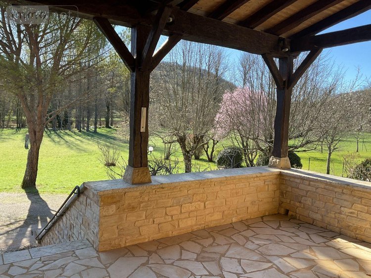 Maison a vendre Gourdon 46300 Lot 237 m2 6 pièces 389250 euros