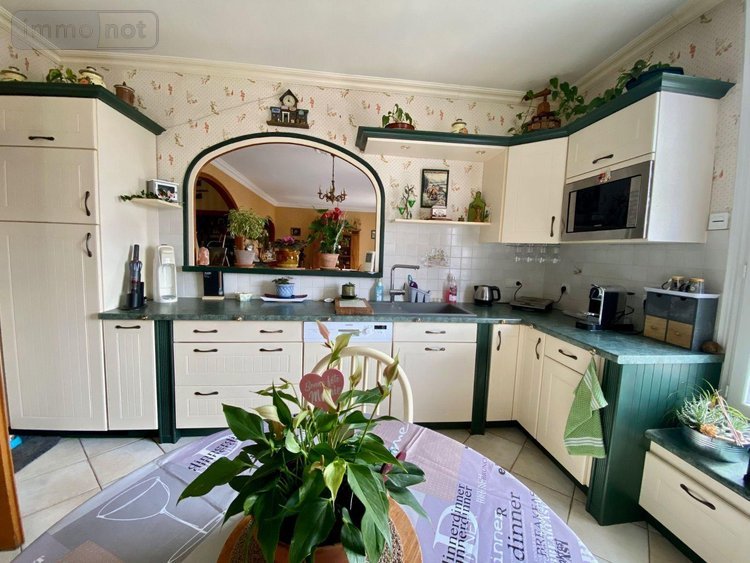 Maison a vendre Vierzon 18100 Cher 260 m2 7 pièces 252960 euros