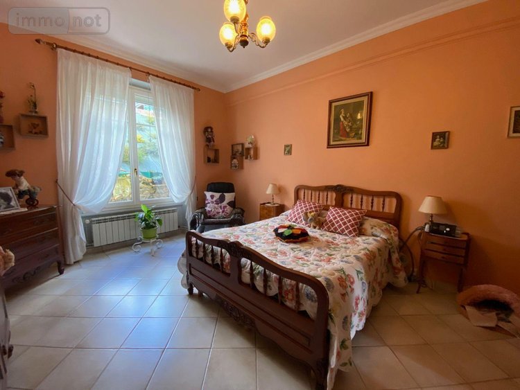 Maison a vendre Vierzon 18100 Cher 260 m2 7 pièces 252960 euros