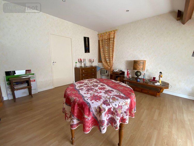 Maison a vendre Vierzon 18100 Cher 260 m2 7 pièces 252960 euros