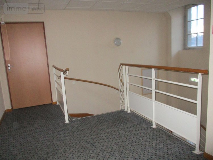 Fonds et murs commerciaux a vendre Fougères 35300 Ille-et-Vilaine 288 m2  597770 euros