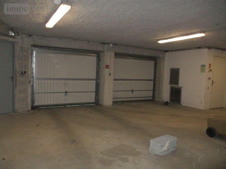 Fonds et murs commerciaux a vendre Fougères 35300 Ille-et-Vilaine 288 m2  597770 euros