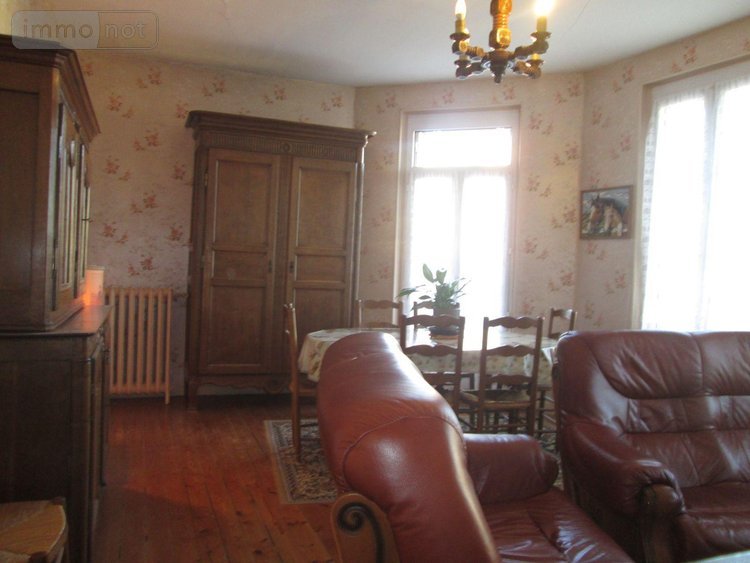 Maison a vendre Crécy-sur-Serre 02270 Aisne 240 m2 10 pièces 209000 euros