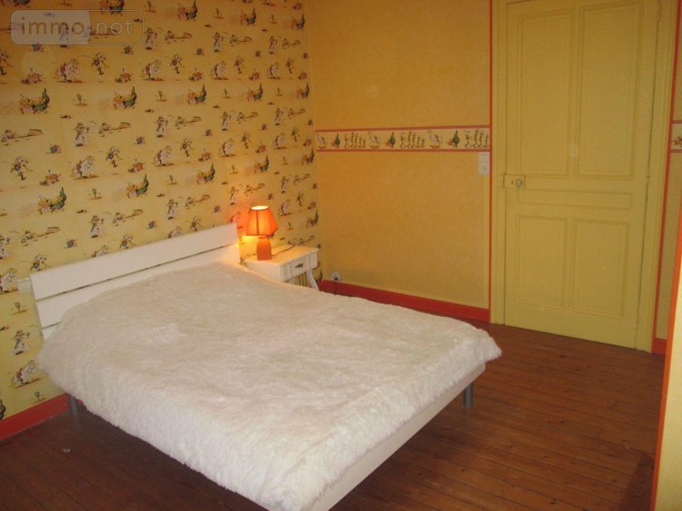 Maison a vendre Crécy-sur-Serre 02270 Aisne 240 m2 10 pièces 196000 euros