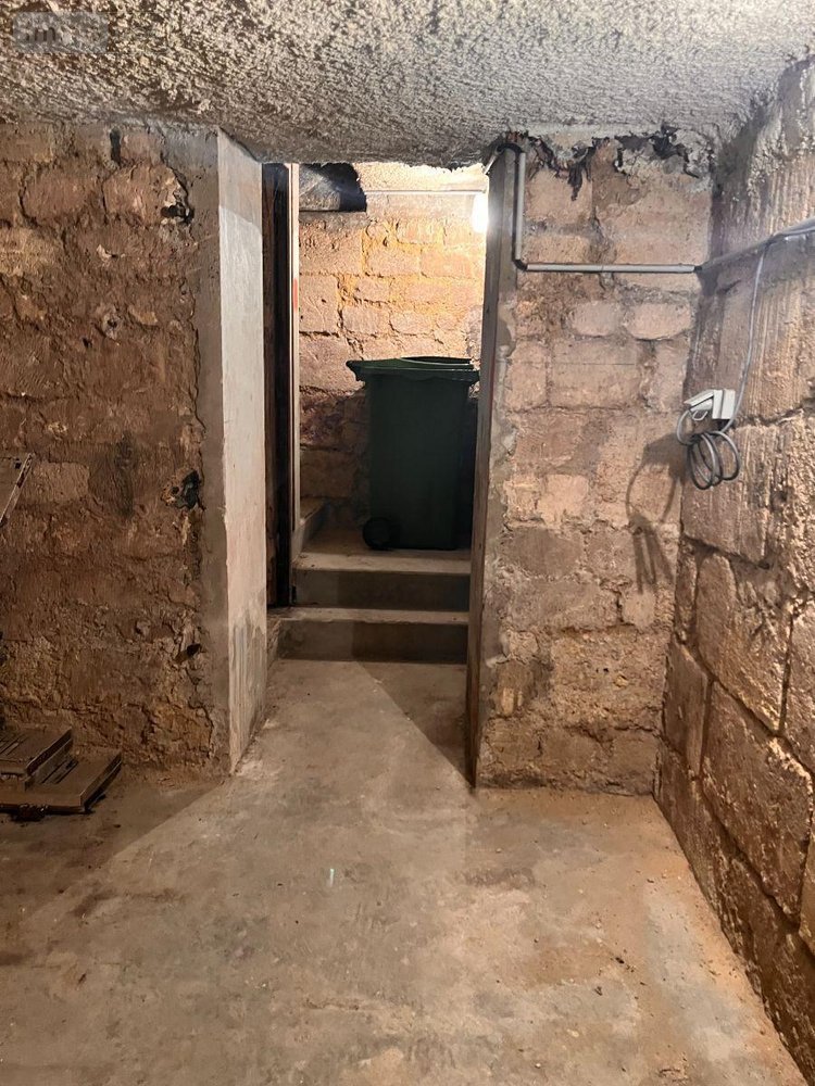 Fonds et murs commerciaux a vendre Le Bouscat 33110 Gironde 204 m2  682500 euros