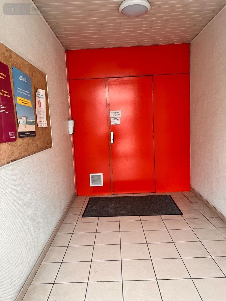 Fonds et murs commerciaux a vendre Le Bouscat 33110 Gironde 204 m2  682500 euros