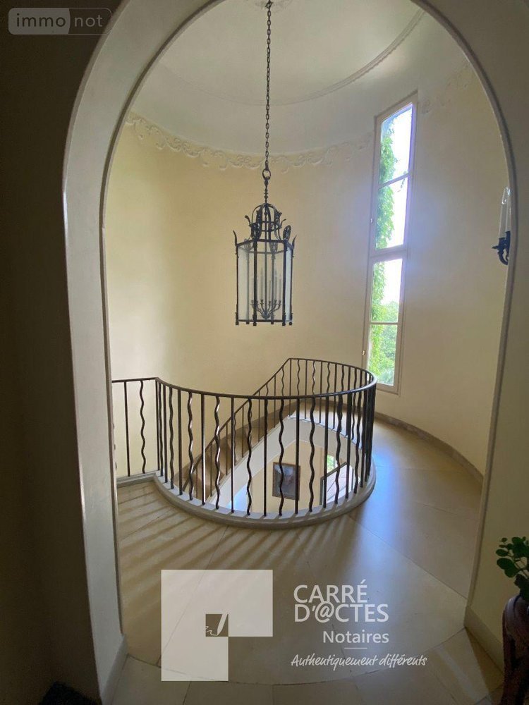 Maison a vendre Nîmes 30000 Gard 240 m2 7 pièces 990000 euros