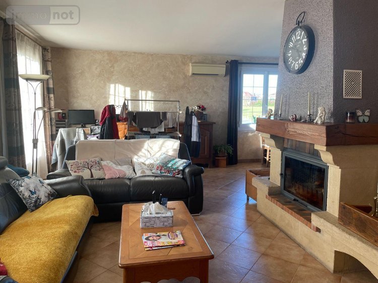 Maison a vendre Lacapelle-Marival 46120 Lot 120 m2 4 pièces 224450 euros
