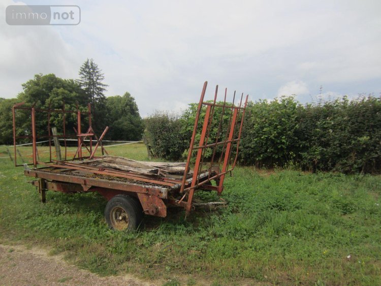 Bien agricole a vendre Saint-Pierre-de-Varennes 71670 Saône-et-Loire  42400 euros