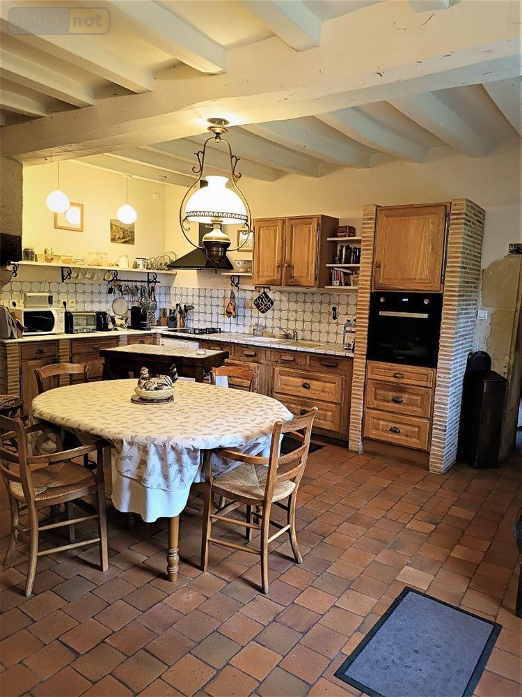 Viager maison La Flèche 72200 Sarthe 183 m2 8 pièces 80000 euros