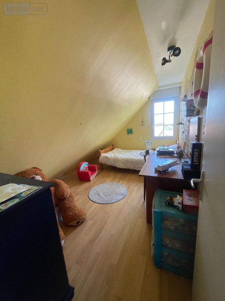 Location maison Beaumont-les-Autels 28480 Eure-et-Loir 170 m2  800 euros