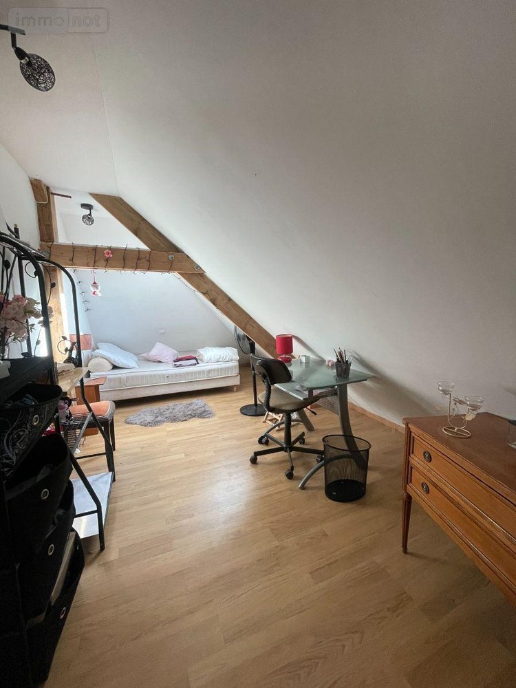 Location maison Beaumont-les-Autels 28480 Eure-et-Loir 170 m2  800 euros