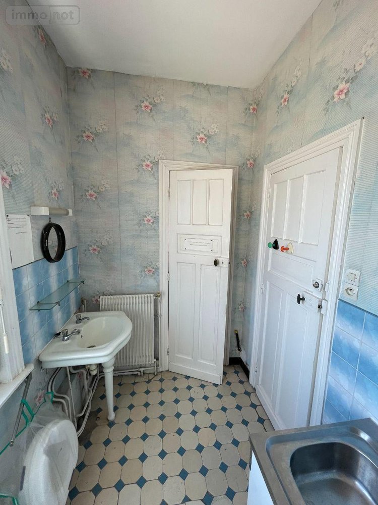 Immeuble a vendre Béthune 62400 Pas-de-Calais 270 m2  395000 euros