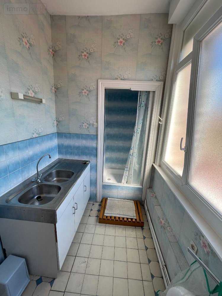 Immeuble a vendre Béthune 62400 Pas-de-Calais 270 m2  364400 euros
