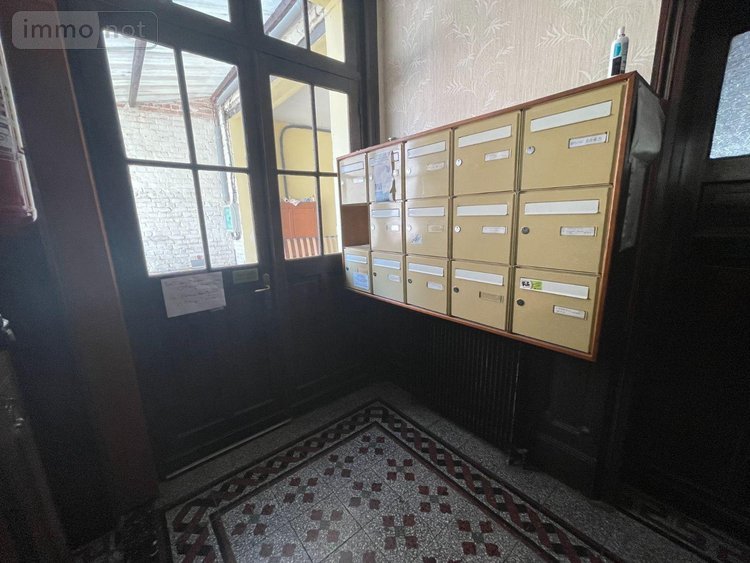 Immeuble a vendre Béthune 62400 Pas-de-Calais 270 m2  364400 euros