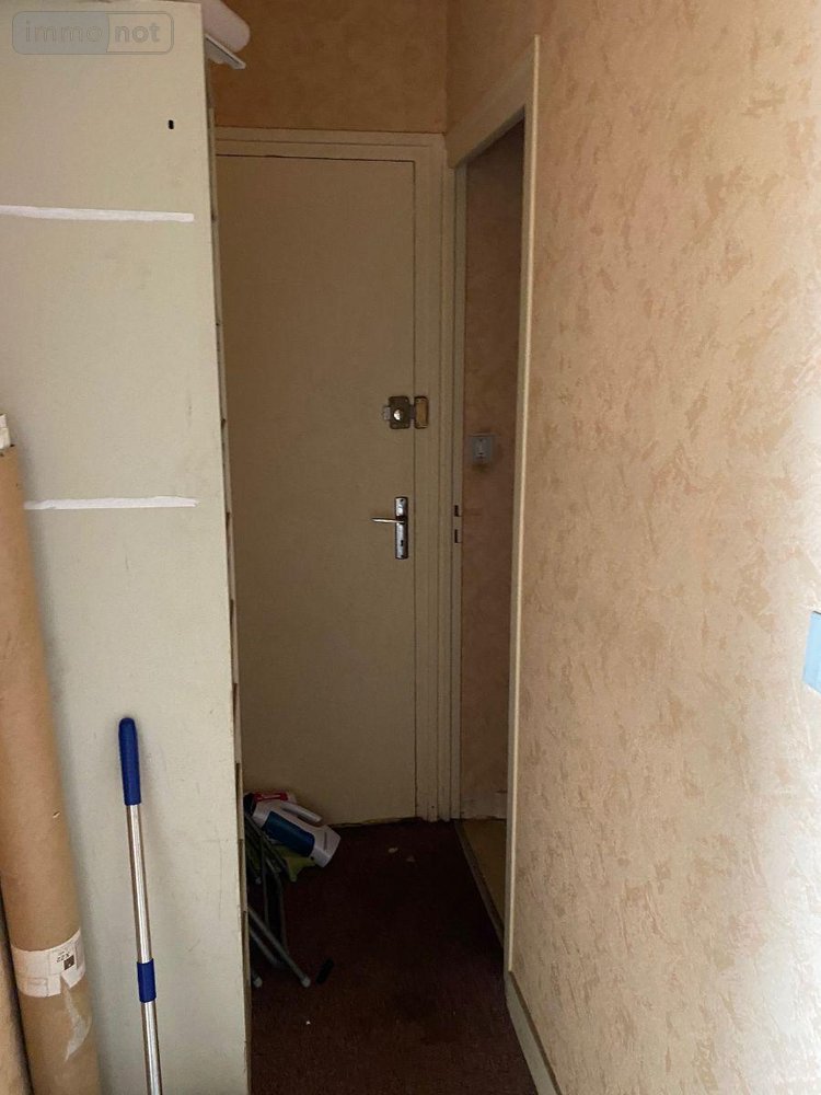 Fonds et murs commerciaux a vendre Scaër 29390 Finistère 41 m2  79500 euros