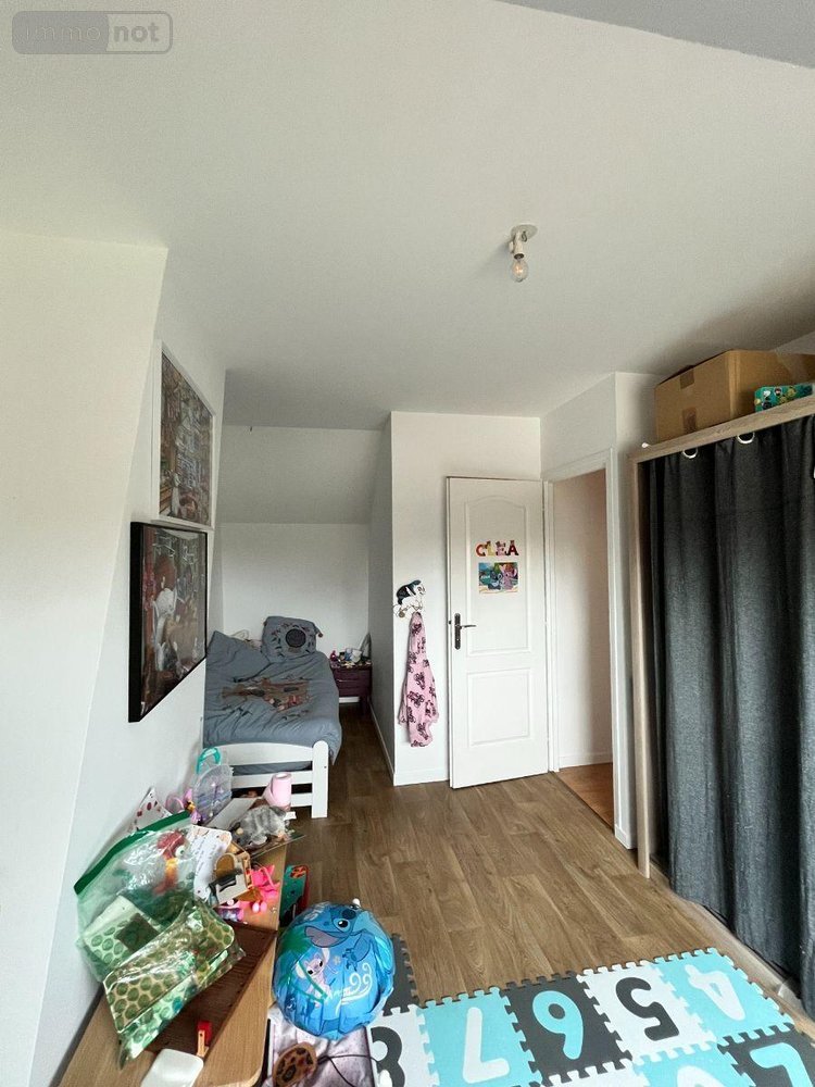 Location maison Bailleul 59270 Nord 147 m2  810 euros