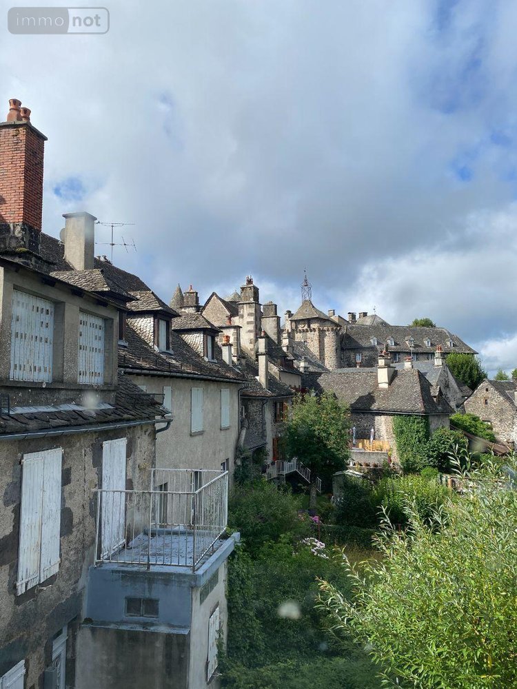 Maison a vendre Salers 15140 Cantal 70 m2  42400 euros