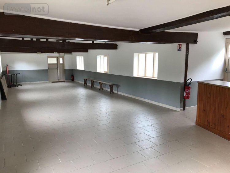 Fonds et murs commerciaux a vendre Terrehault 72110 Sarthe 176 m2  126600 euros