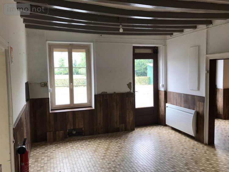 Fonds et murs commerciaux a vendre Terrehault 72110 Sarthe 176 m2  126600 euros