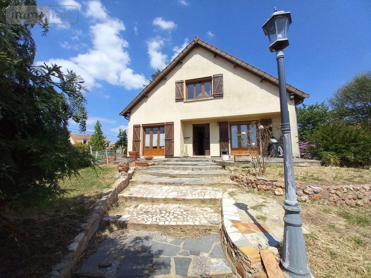 Maison a vendre Cérans-Foulletourte 72330 Sarthe 134 m2  196350 euros