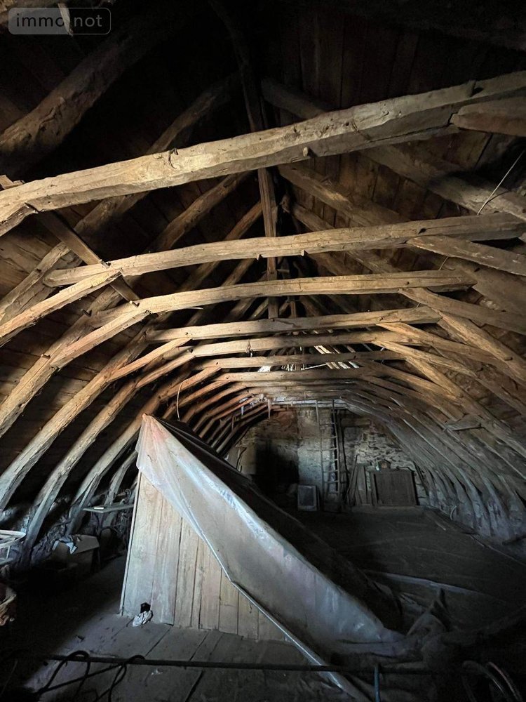 Maison a vendre Anglards-de-Salers 15380 Cantal 110 m2  53000 euros