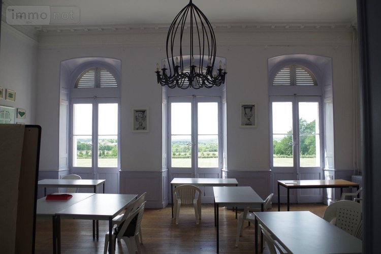 propriete a vendre Sorges-et-Ligueux-en-Périgord 24420 Dordogne 900 m2 14 pièces 1144000 euros