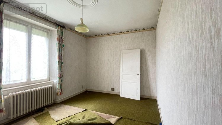 Maison a vendre Carhaix-Plouguer 29270 Finistère 134 m2 7 pièces 119130 euros