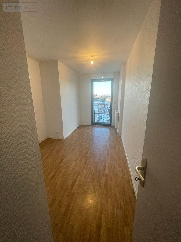 Location appartement Landivisiau 29400 Finistère 67 m2 3 pièces 650 euros