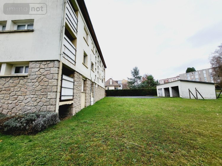 Immeuble a vendre Ussel 19200 Corrèze 360 m2  322400 euros
