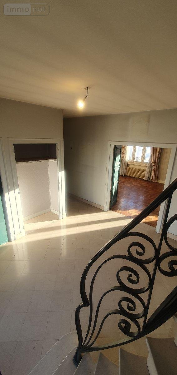 Maison a vendre Limoges 87000 Haute-Vienne 211 m2 8 pièces 253400 euros