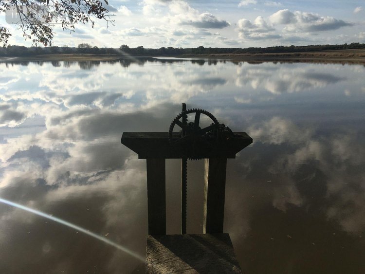 Terrains de loisirs bois etangs a vendre Lingé 36220 Indre 414345 m2  660000 euros