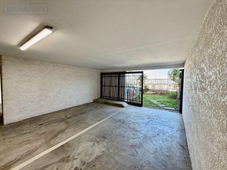 Appartement a vendre Saint-Gilles-les-Bains 97434 Réunion 113 m2 5 pièces 610000 euros