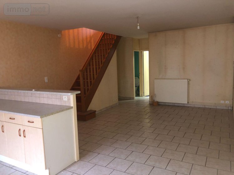 Immeuble a vendre Issoudun 36100 Indre 162 m2  158100 euros