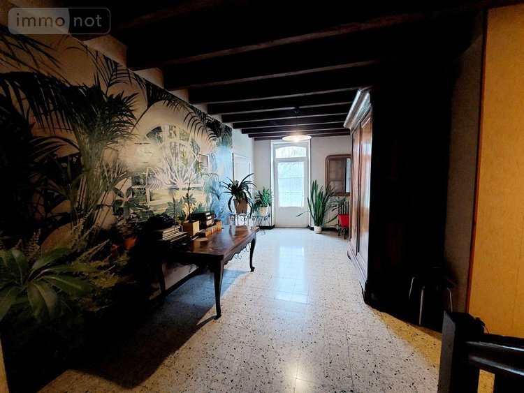 propriete a vendre Chambon 17290 Charente-Maritime 243 m2 8 pièces 457600 euros