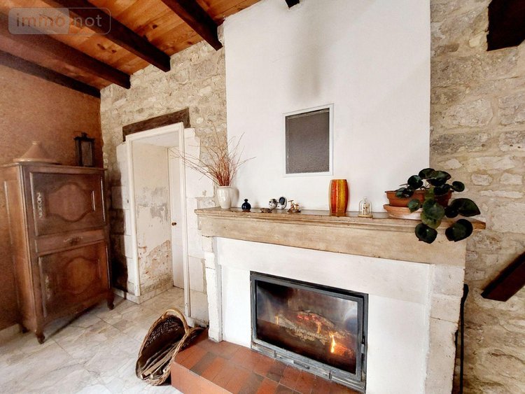 propriete a vendre Chambon 17290 Charente-Maritime 243 m2 8 pièces 457600 euros